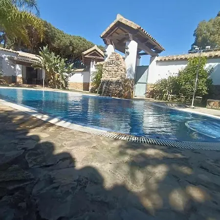 Chalet Paraiso En Urbanizacion Con Piscina Y Wifi Chalet